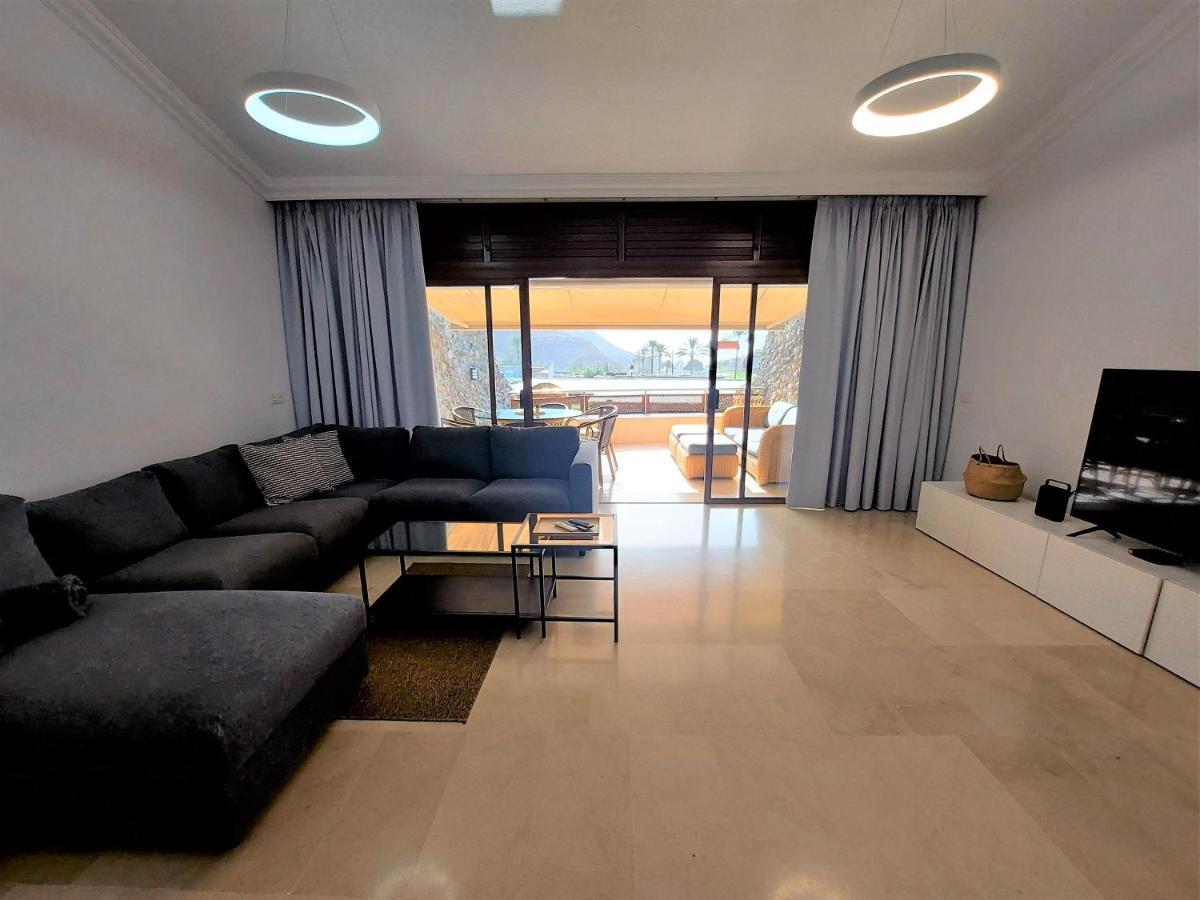 Villa Happiness - Luxury Chalet With Sea View Las Palmas de Gran Canaria Bagian luar foto